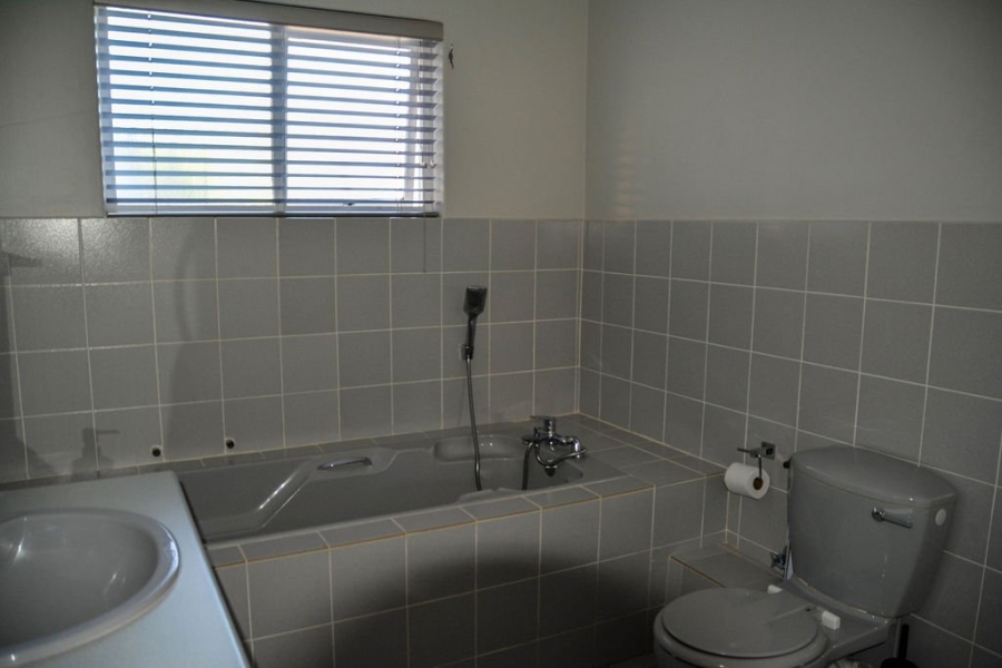 4 Bedroom Property for Sale in Vredendal Western Cape